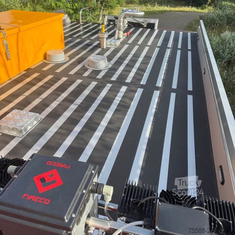 Camión cisterna de bomberos con tracción total (TLF) MAN TGM 13.290 TLF 3000 Allrad 4000 l Wasser