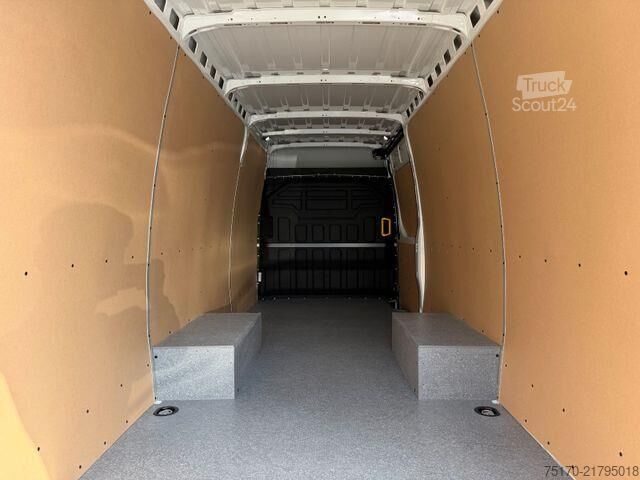 Hochdachkombi Iveco Daily 35C21 HA8 *R4.100mm*AHK*Automatik*LED*