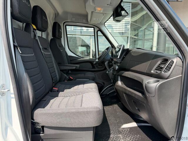 Yüksek tavanlı istasyon vagonu Iveco Daily 35C21 HA8 *R4.100mm*AHK*Automatik*LED*