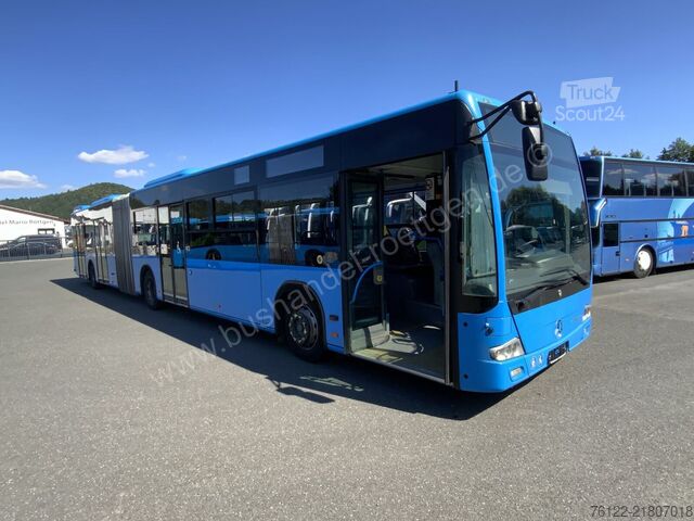 съчленен автобус Mercedes-Benz Conecto G