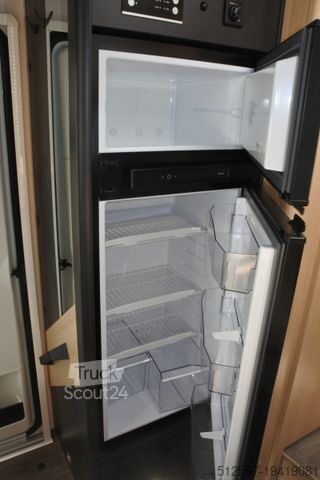 Semi-integrated camper SUNLIGHT T XX 68 180PS Maxi, 5 Sitze, Wi-Fi, AKTION!