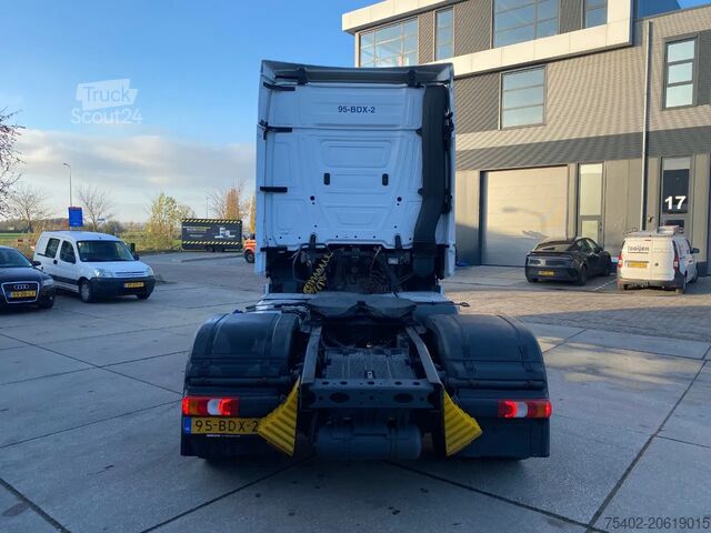 Standaard-SZM Mercedes-Benz Actros 1842 Big space / Automatic