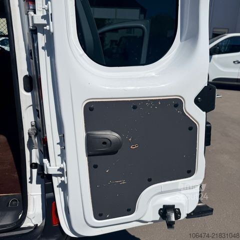 Fourgon tôlé RENAULT Kangoo Rapid Maxi Extra # Navi#Kamera#Dachträger