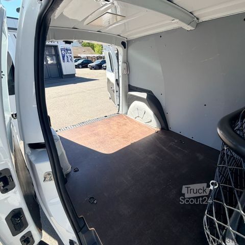 Fourgon tôlé RENAULT Kangoo Rapid Maxi Extra # Navi#Kamera#Dachträger