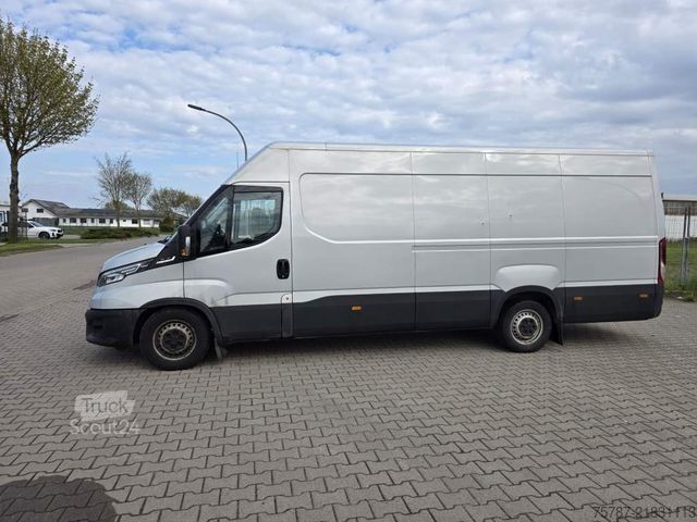 Høy tak varebil IVECO 35-180 Maxi lang & hoch, SAHK, Klima, Kamera