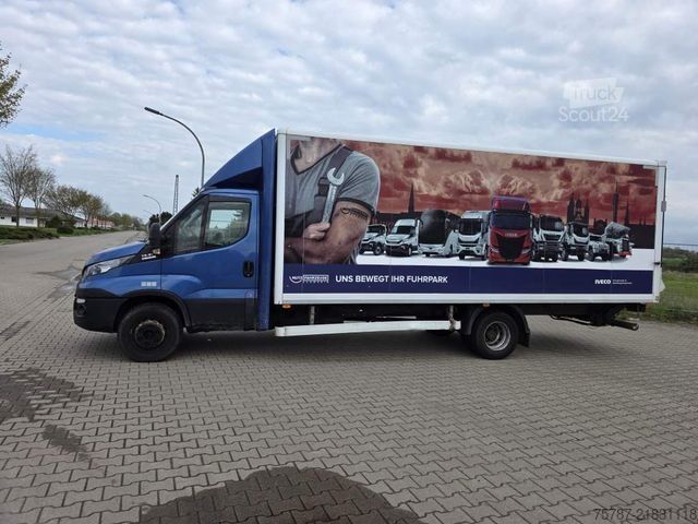 Skåpbil IVECO 72-210 KJoffer mit Ladebordwand,AHK, Blatt/ Luft
