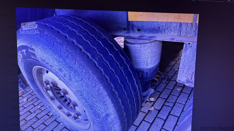 Plattformtrailer Kögel 