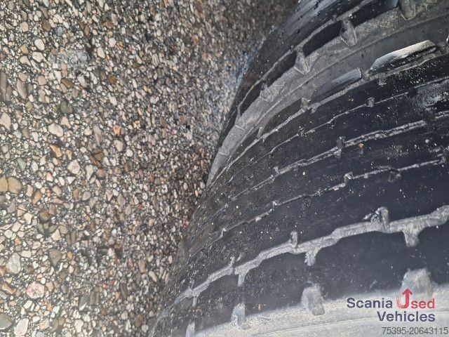 Tovornjak za prevoz hlodovine Scania R 490 LB6x4HNB Epsilon M12 Z Komplettzug !!