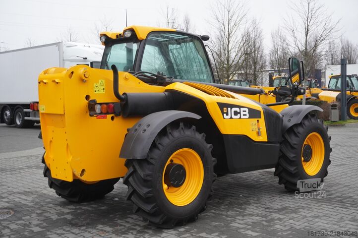 Telekrautuvas JCB 535-95 / 3.5 T / range 9.5 m / joystick