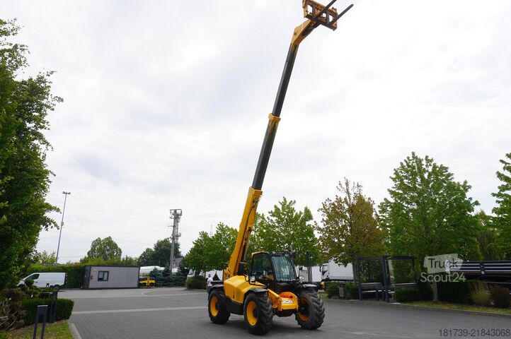 Telekrautuvas JCB 535-95 / 3.5 T / range 9.5 m / joystick