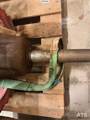 Mașină de construcții CAT Pigghammer