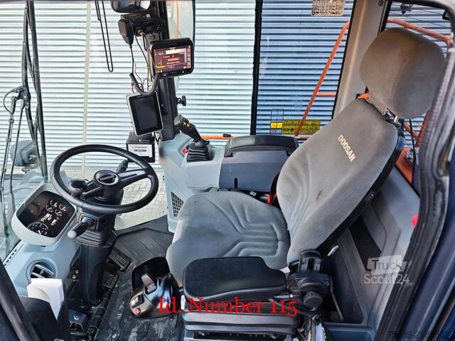 Chargeuse Doosan DL 420-7K Wage German Machine!