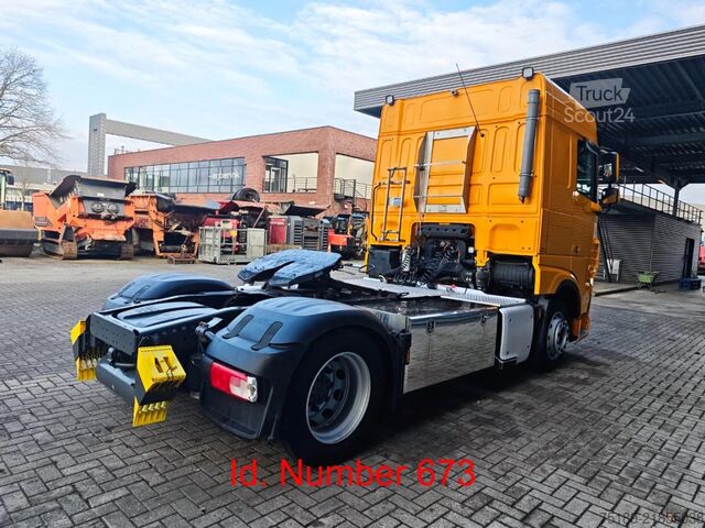 Kötet SZM DAF XF 480 4x2 Euro 6 Mega Hubsattelplatte!