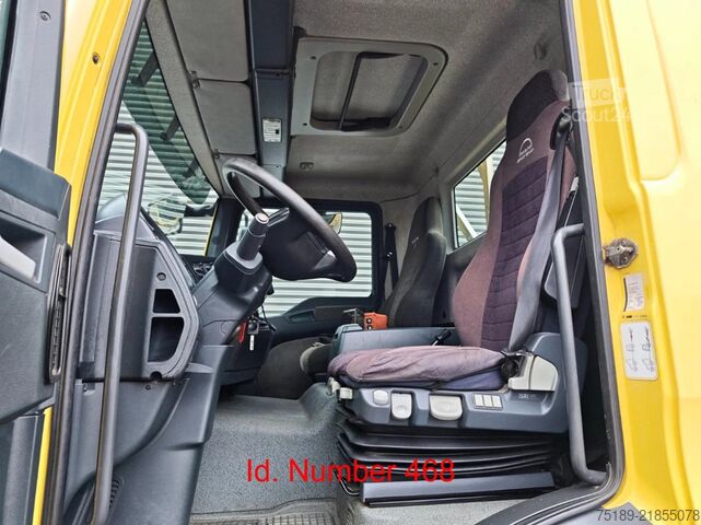 Ciężarówka z dźwigiem MAN TGM 18.330 4x4 MKG HKL 280 HP Winch Bergstutze!