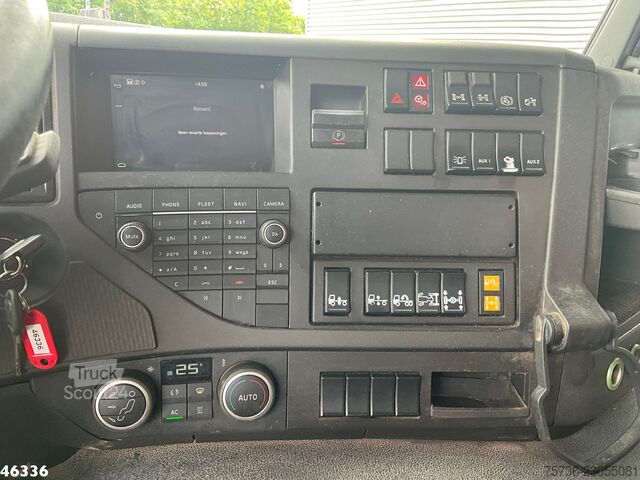  Volvo FMX 460 6x6 Euro 6 HMF 16 Tonmeter Z-kraan