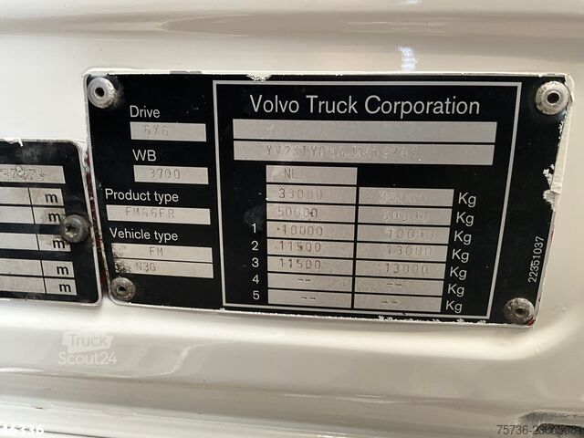  Volvo FMX 460 6x6 Euro 6 HMF 16 Tonmeter Z-kraan