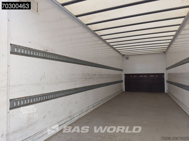 Valise MAN TGM 15.250 4X2 15tonner Automatic Ladebordwand ...