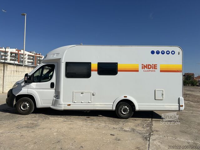 Caravana/autocaravana Fiat Ducato Carasuite 650 MF | 5 Posti Letto | Semintegrato