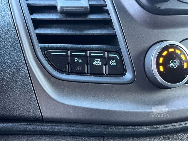 Kleinbus FORD TRANSIT CUSTOM 9 SITZER TEMP. XENON LED 1.HAND