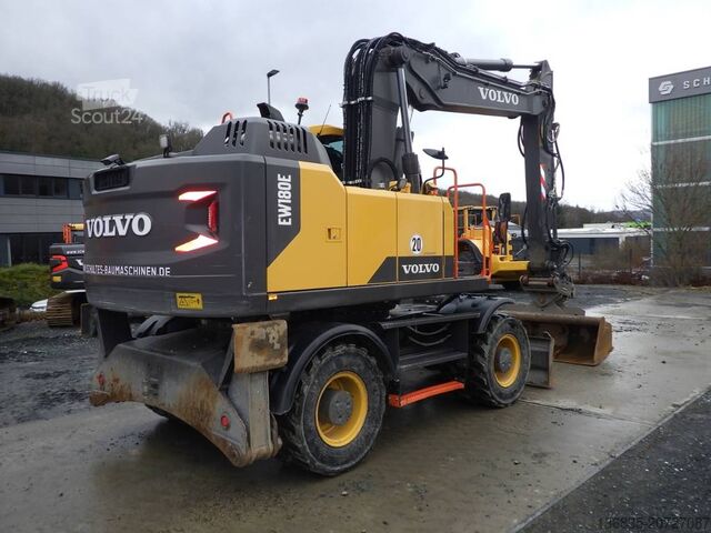 Pelle sur roues Volvo EW 180 E