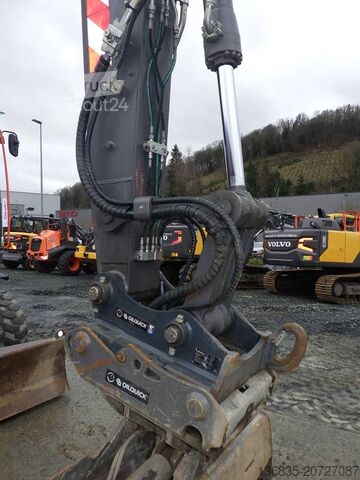 Pelle sur roues Volvo EW 180 E