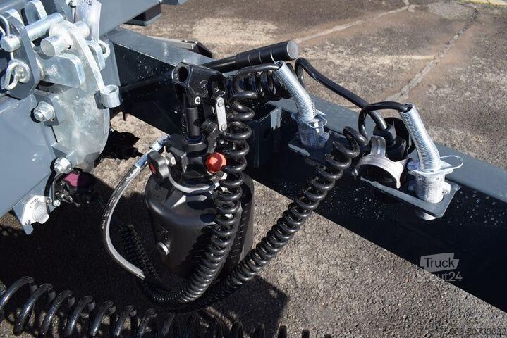 Przyczepa do przewozu samochodów Gourdon PEB 111