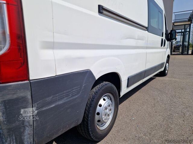 Van Peugeot Boxer