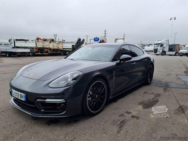 Weitere Nutzfahrzeuge Porsche Panamera