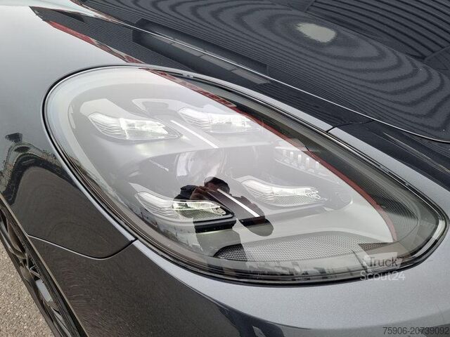 Weitere Nutzfahrzeuge Porsche Panamera
