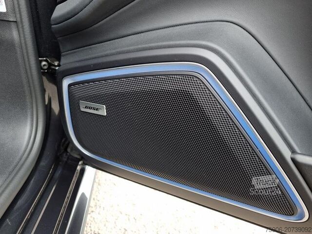 Weitere Nutzfahrzeuge Porsche Panamera