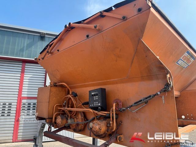 Landmaschine UNIMOG 427/10 - U 1200*Kipper*2xZapfwelle*