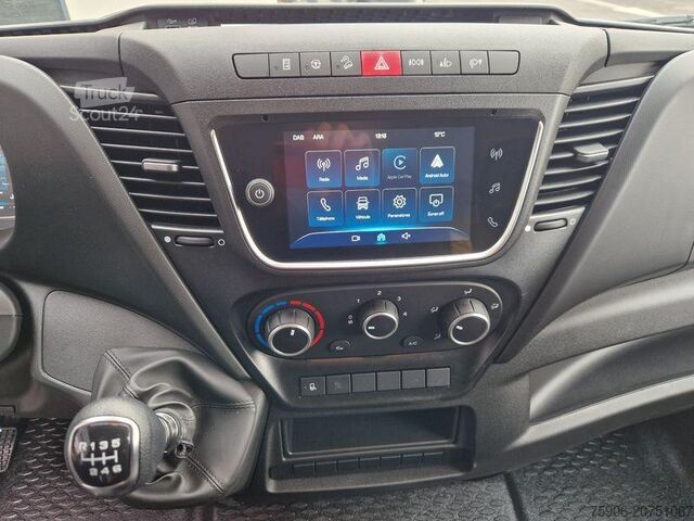 Skræddersyede varevogne / Tilpassede løsninger Iveco Daily