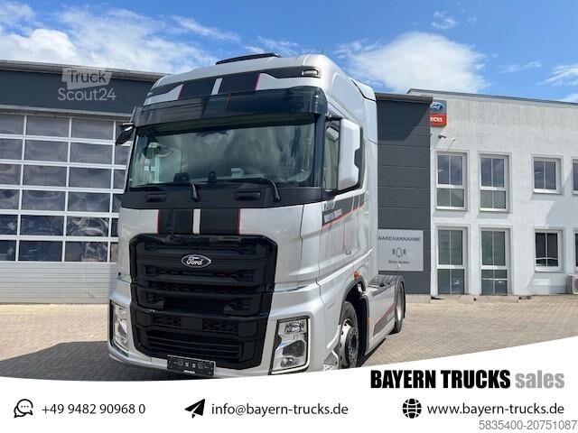 Стандартен влекач Ford Ford F-MAX Silverliner-Edition- leichter Unfall