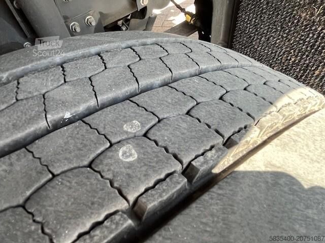 Стандартен влекач Ford Ford F-MAX Silverliner-Edition- leichter Unfall