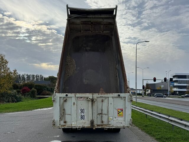 Pašizgāzējs ar celtni Renault PREMIUM LANDER 380.26