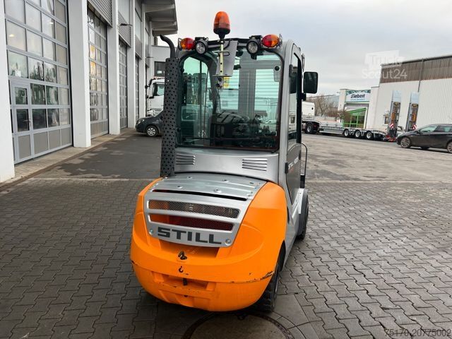 Chariot élévateur frontal STILL RX70-35 / Triplex: 4.80m / nur 325h / SS / Waage