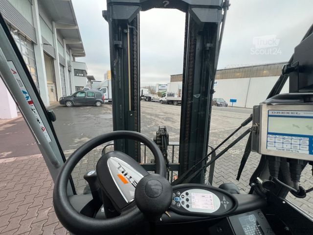 Chariot élévateur frontal STILL RX70-35 / Triplex: 4.80m / nur 325h / SS / Waage