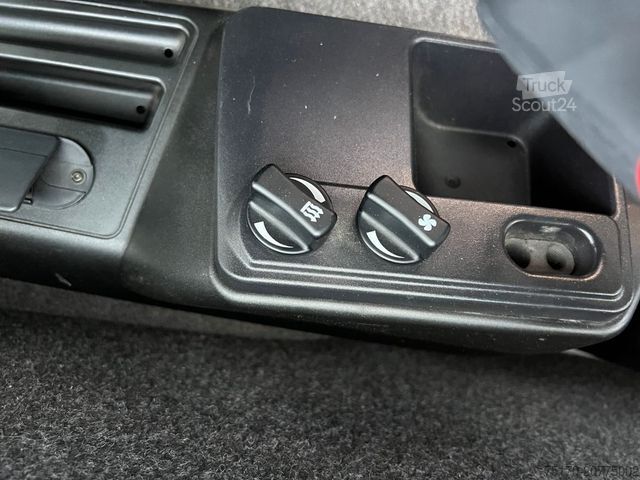 Chariot élévateur frontal STILL RX70-35 / Triplex: 4.80m / nur 325h / SS / Waage