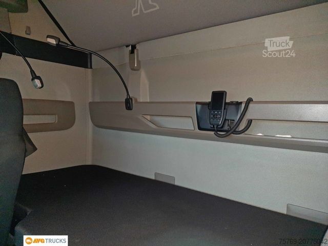 Tracteur routier standard MAN 18.520 TGX GX Retarder Standklima 2xTank