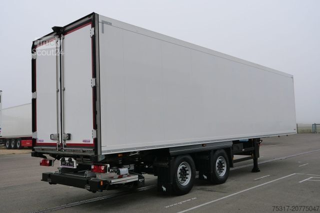 Hladilna polprikolica SCHMITZ CARGOBULL SKO 18/ LZG CITY FP 45 / LBW 2000 kg / CARR /TRI