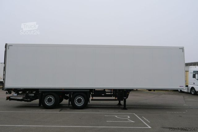Hladilna polprikolica SCHMITZ CARGOBULL SKO 18/ LZG CITY FP 45 / LBW 2000 kg / CARR /TRI