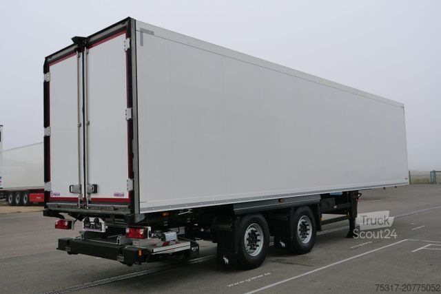 Hladilna polprikolica SCHMITZ CARGOBULL SKO 18/ LZG CITY FP 45 / LBW 2000 kg / CARR /TRI