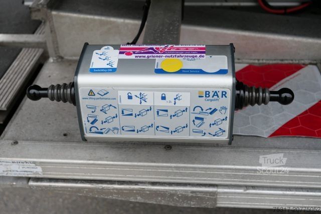 Hladilna polprikolica SCHMITZ CARGOBULL SKO 18/ LZG CITY FP 45 / LBW 2000 kg / CARR /TRI