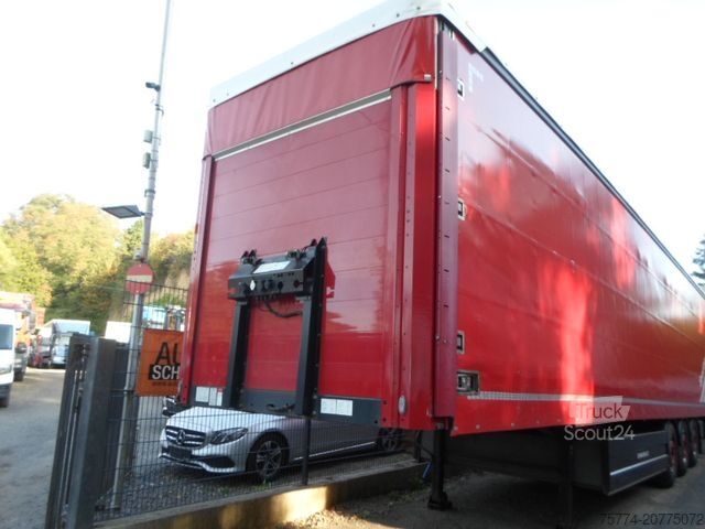 Semi-remorque bâchée SCHWARZMÜLLER Tautliner/ Quick Slider/Getränke