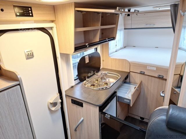 Semi-integrated camper SUNLIGHT V 60