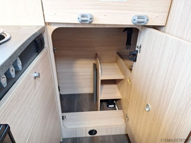 Semi-integrated camper SUNLIGHT V 60