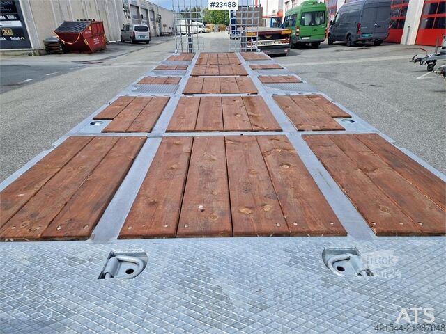 Rimorchio Alim con rampe di accesso a comando idraulico, NUOVO/Non utilizzato Alim Machine trailer with hydraulic drive ramps, NEW/Un