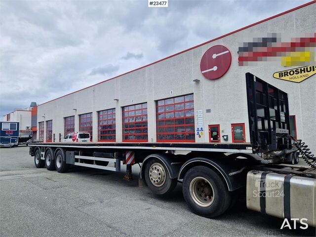 Alim puspriekabė su konteinerių užraktais ir frikcine įranga Alim trailer semi-trailer with container locks and fric