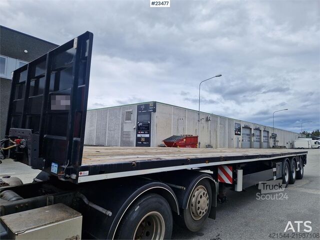 Alim puspriekabė su konteinerių užraktais ir frikcine įranga Alim trailer semi-trailer with container locks and fric