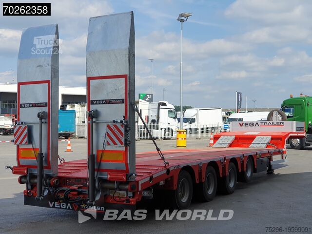 Dieplader Vega STANDARD LOWBED 2 axles Lift + 2xLenkachse Hydr...